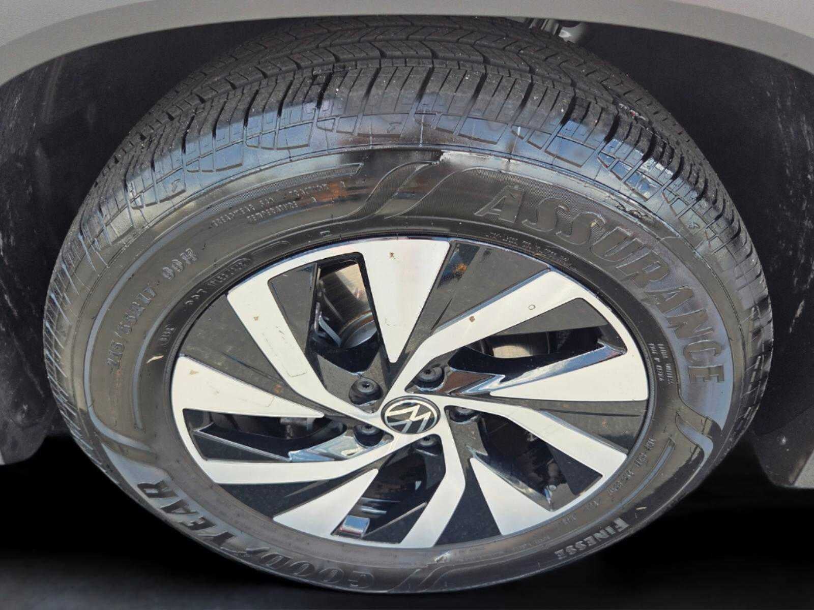 2026 Volkswagen Tiguan S