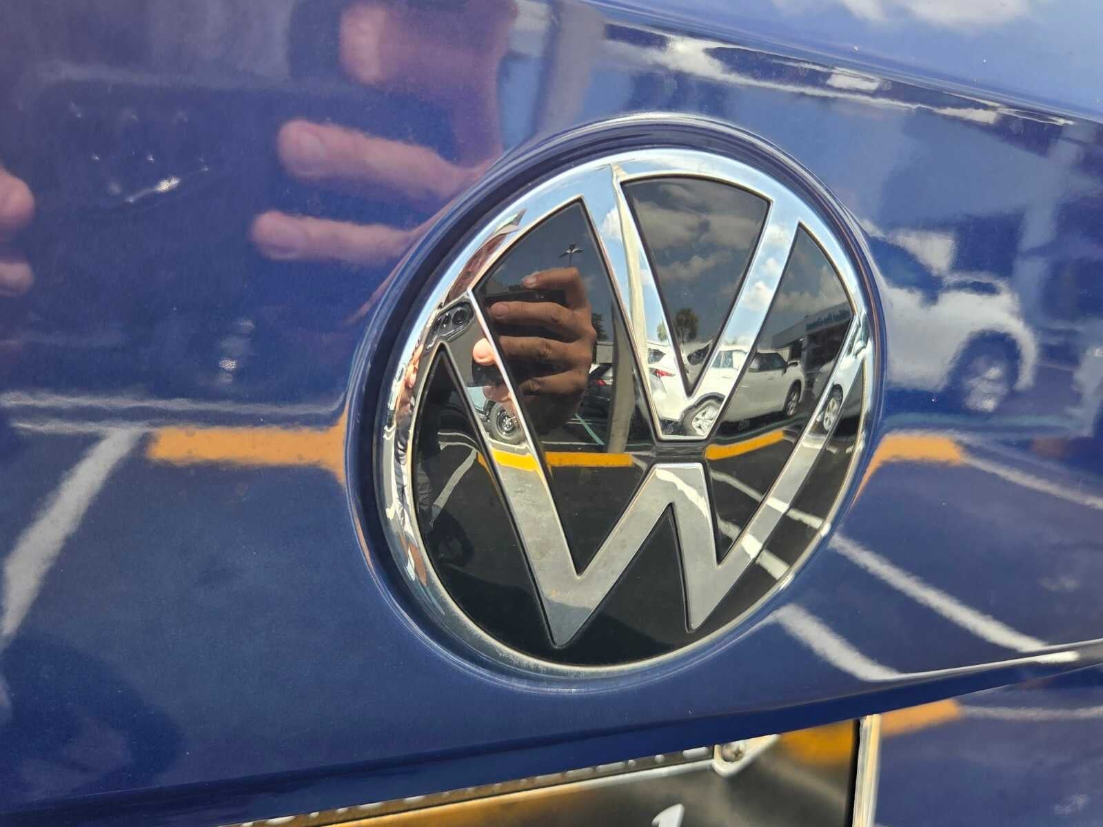 2023 Volkswagen Taos S