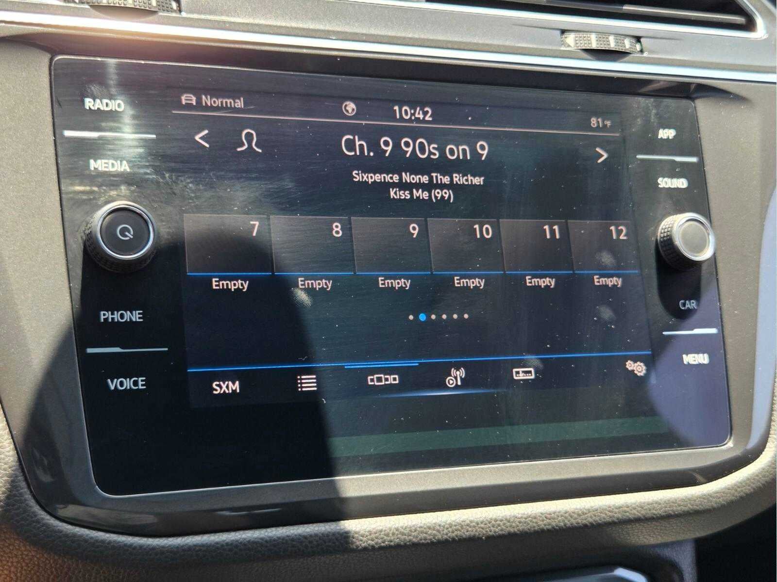 2023 Volkswagen Tiguan SE