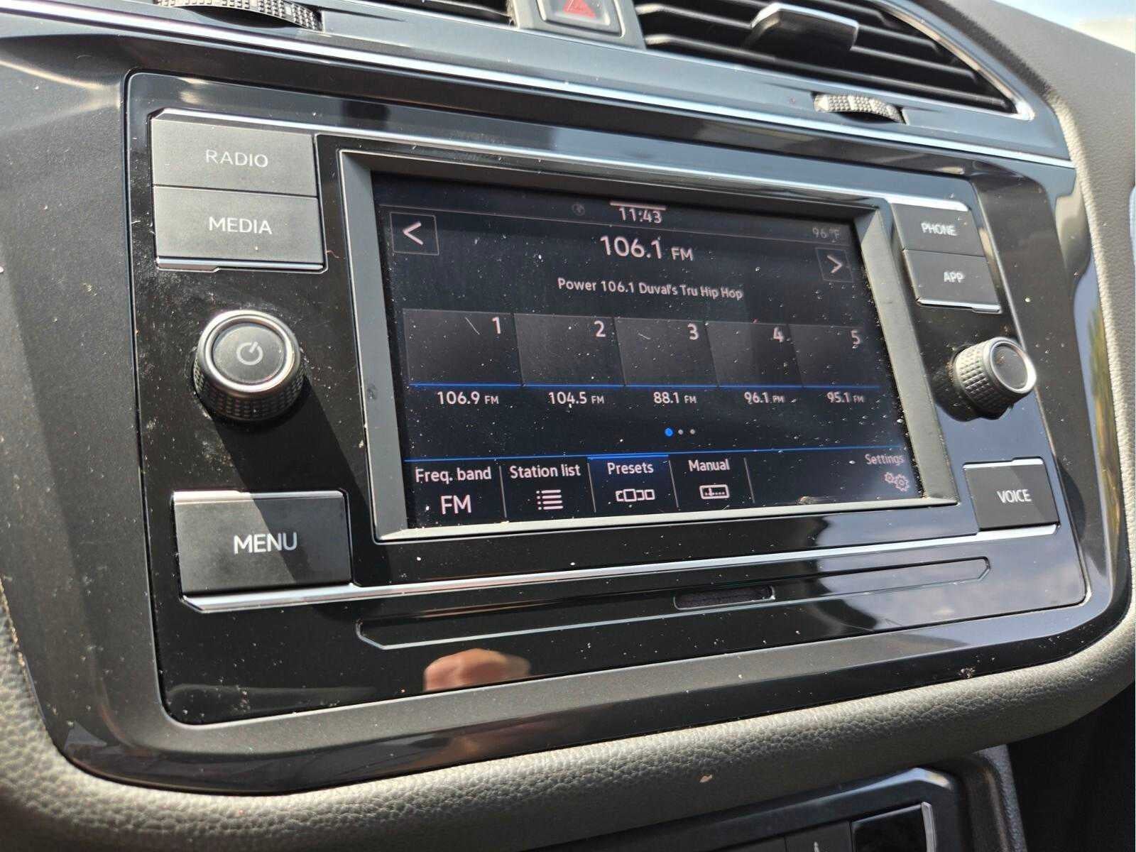 2023 Volkswagen Tiguan S