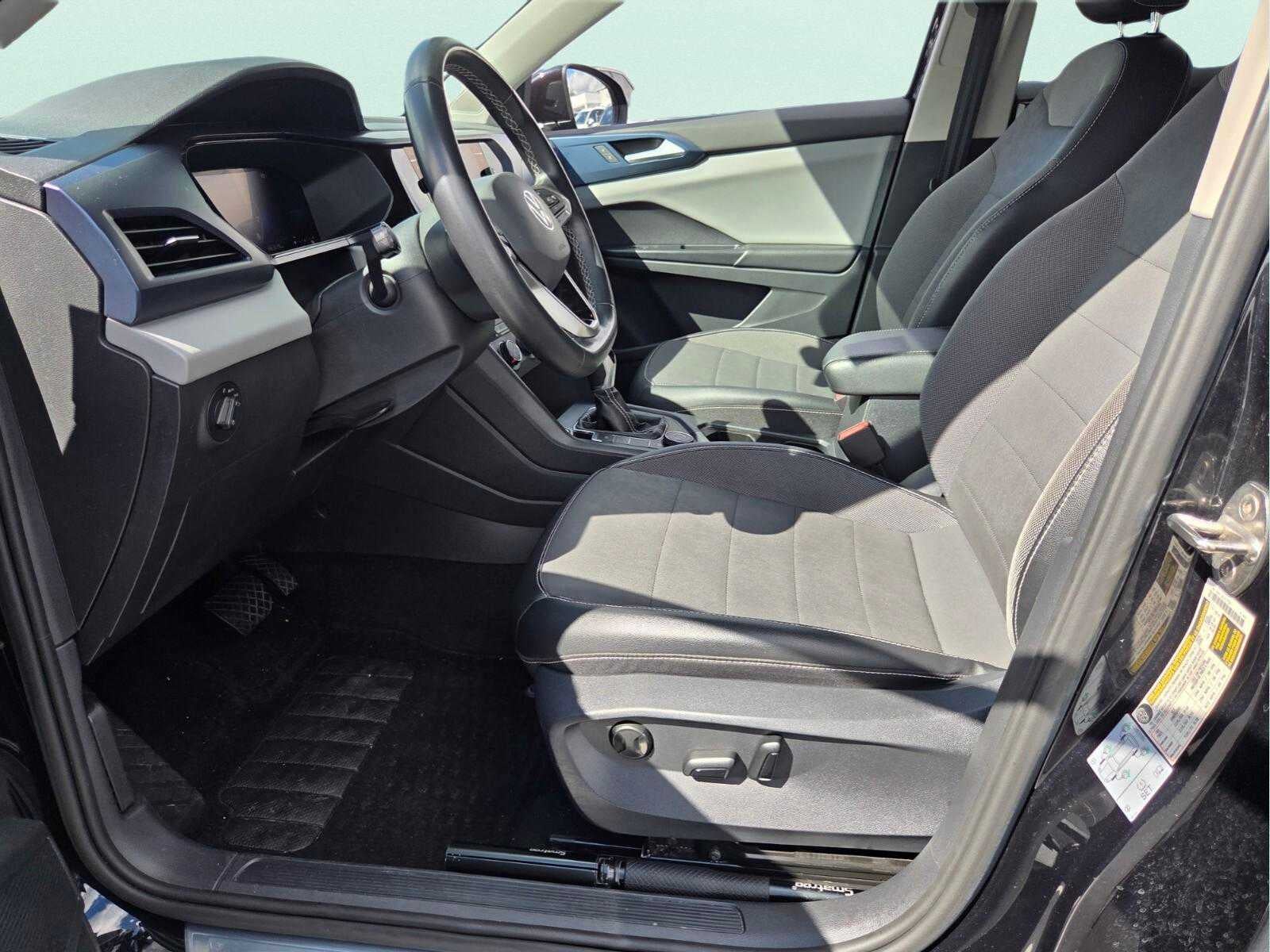2022 Volkswagen Taos SE
