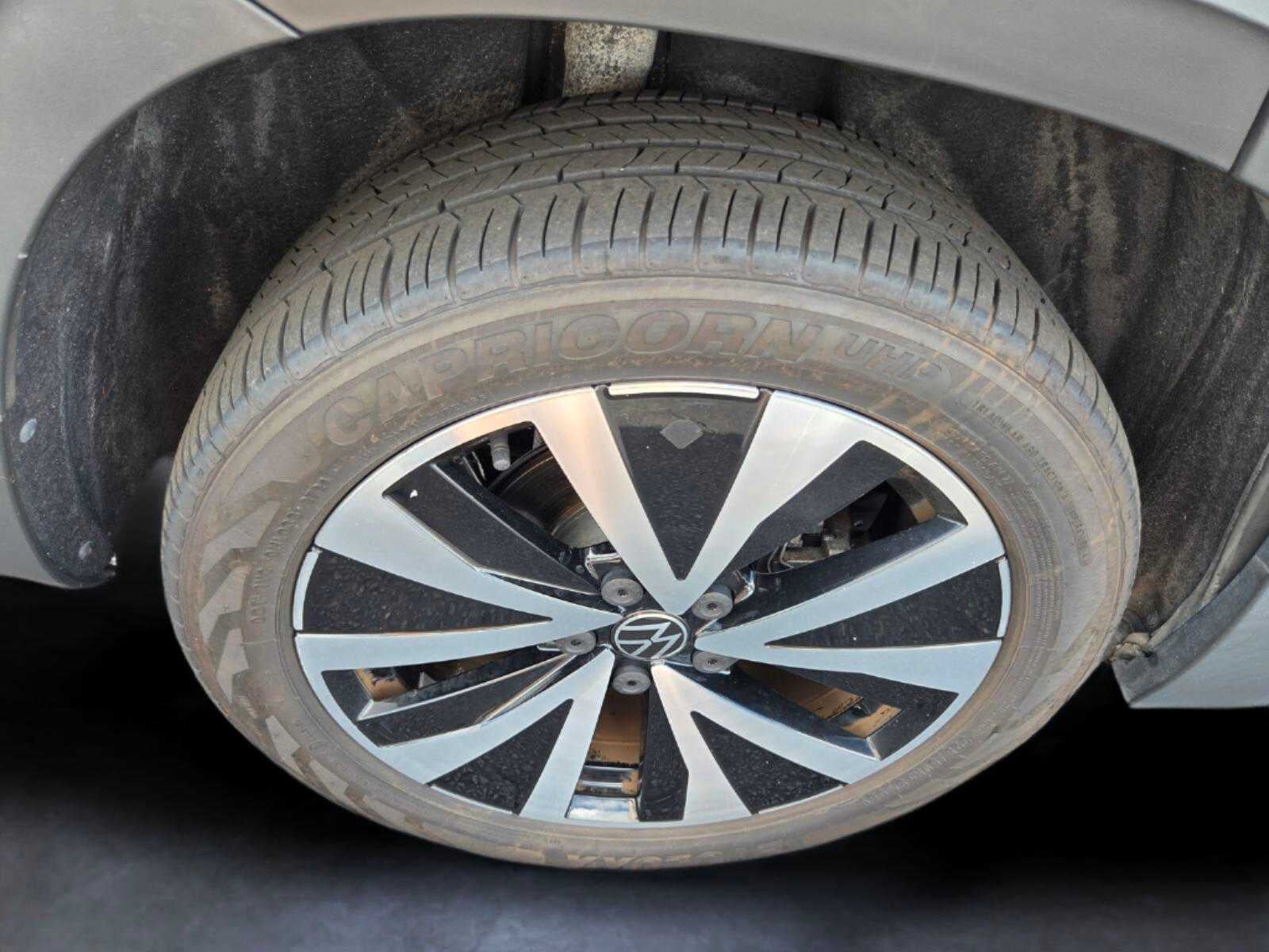 2022 Volkswagen Taos SE