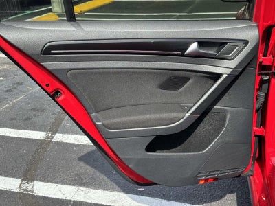 2017 Volkswagen Golf GTI Sport