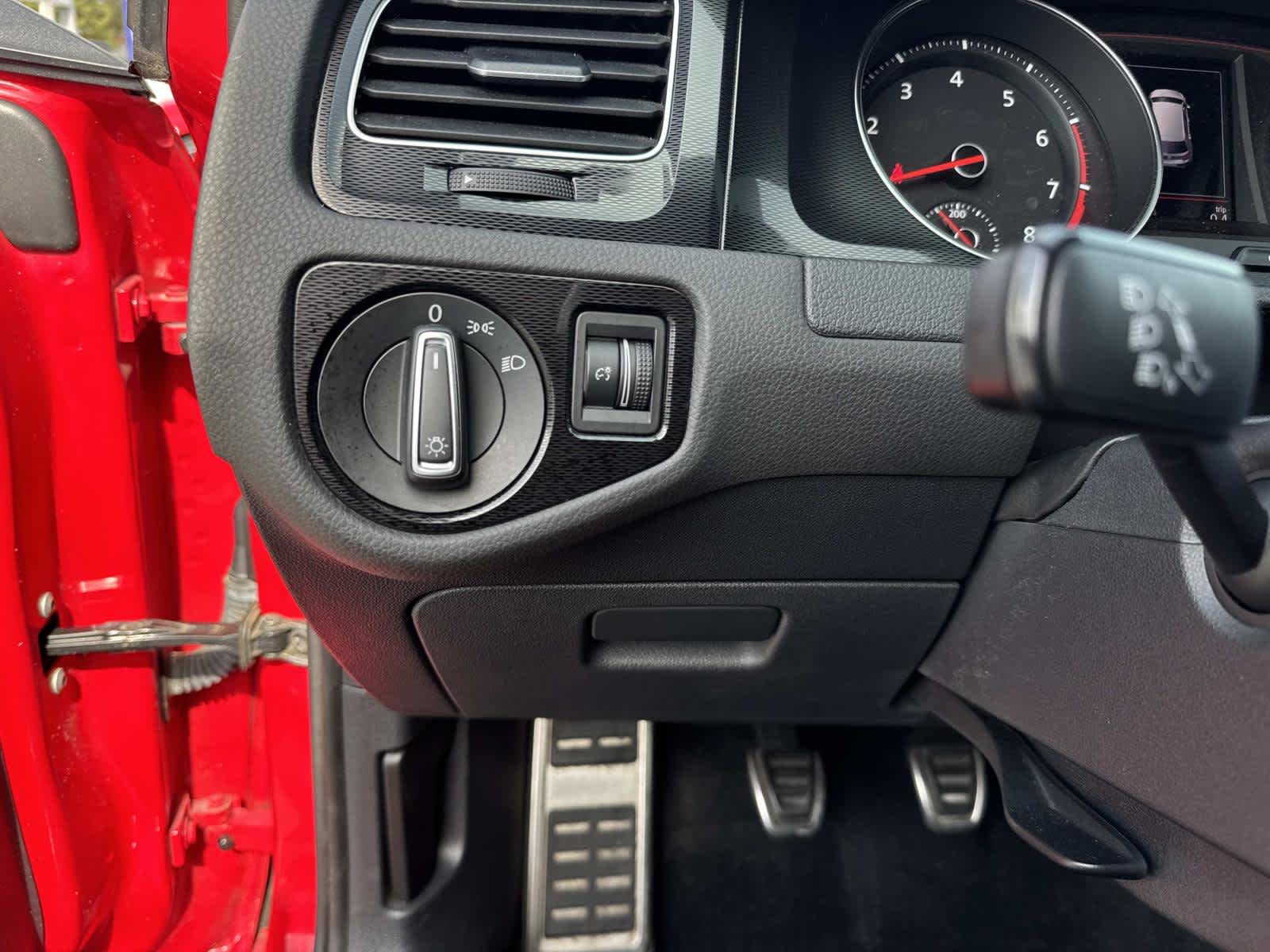 2017 Volkswagen Golf GTI Sport