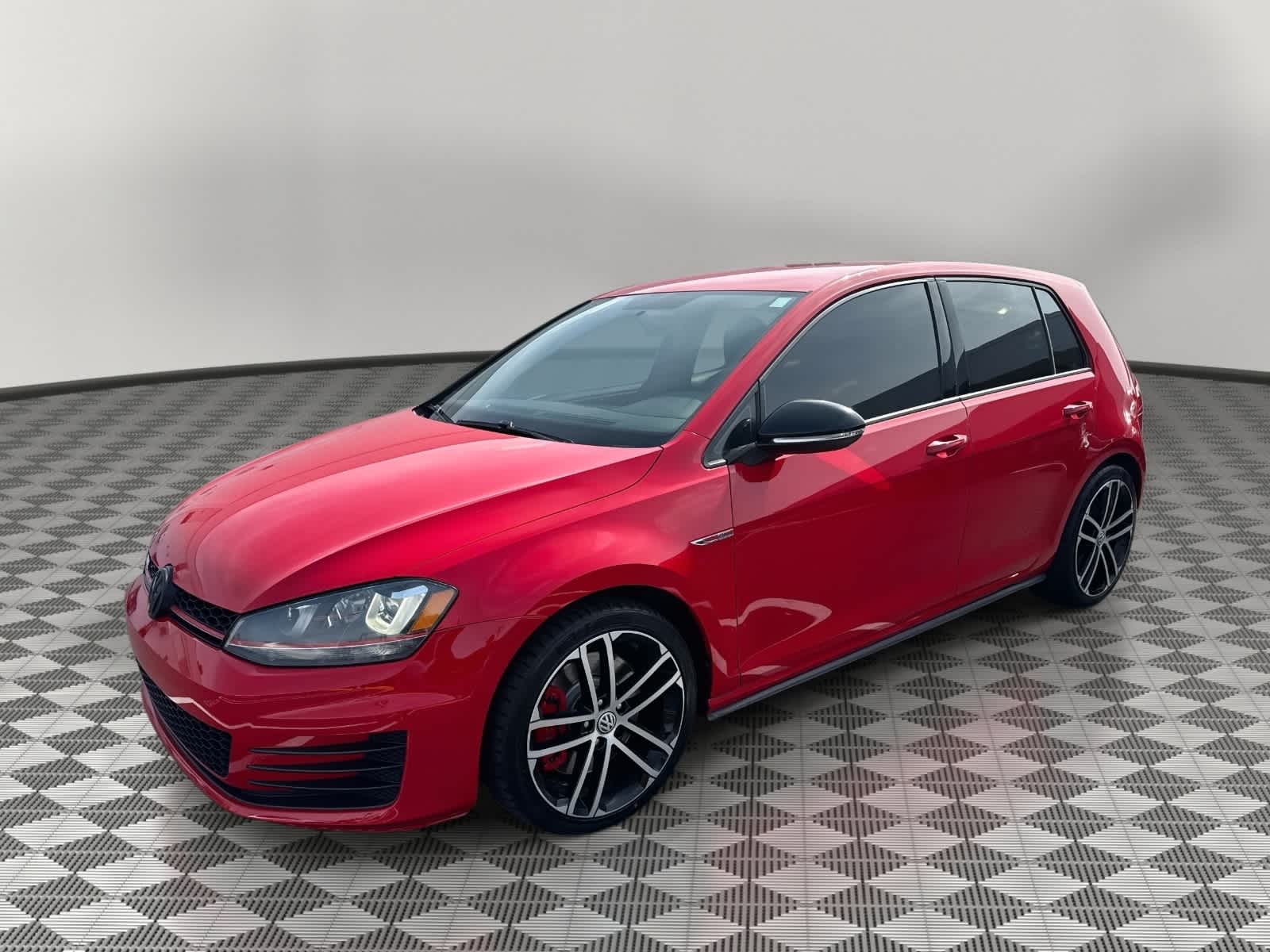 2017 Volkswagen Golf GTI Sport