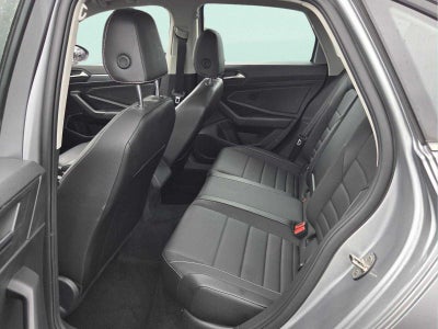 2022 Volkswagen Jetta SE