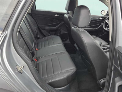 2022 Volkswagen Jetta SE