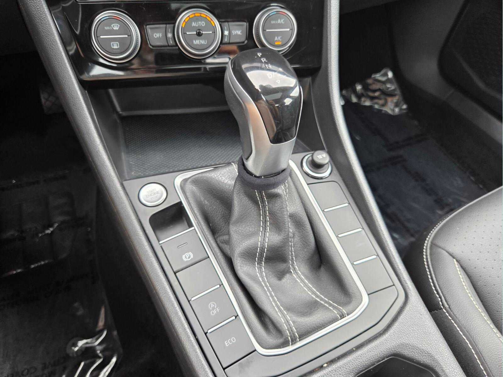 2022 Volkswagen Jetta SE