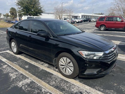 2019 Volkswagen Jetta R-Line