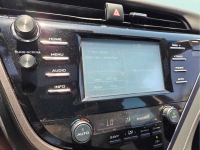 2018 Toyota Camry SE
