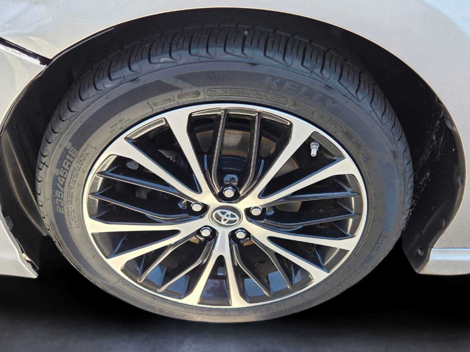 2018 Toyota Camry SE