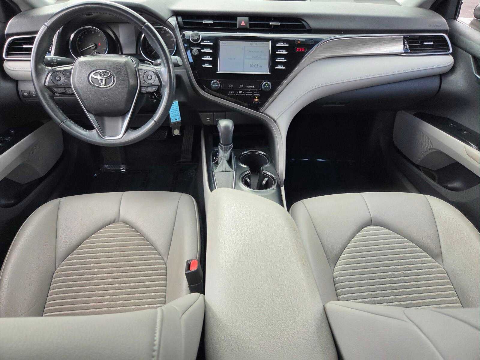 2019 Toyota Camry SE