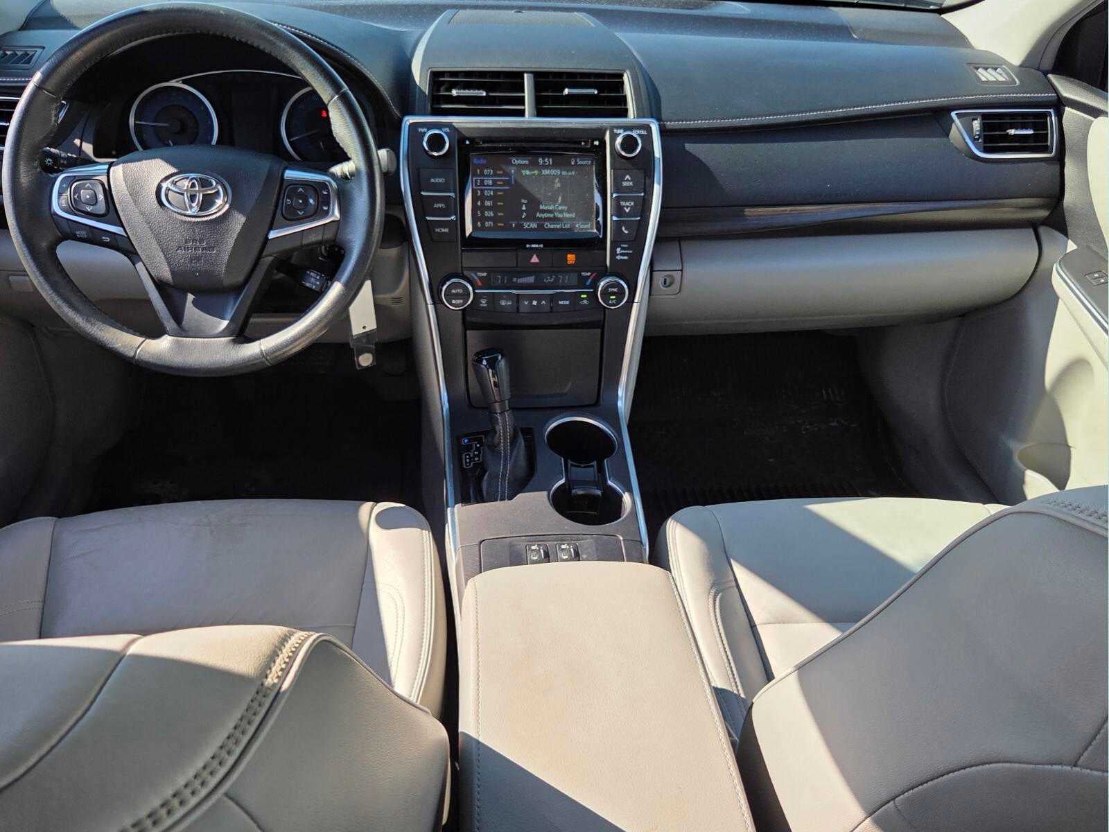 2016 Toyota Camry XLE