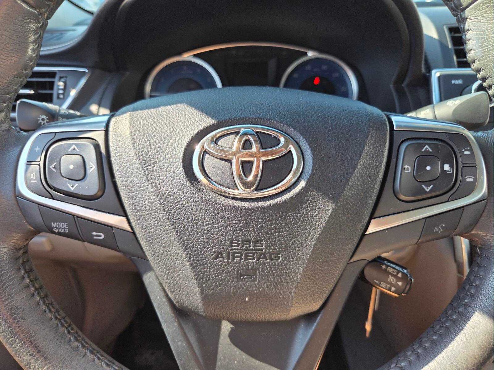 2016 Toyota Camry XLE