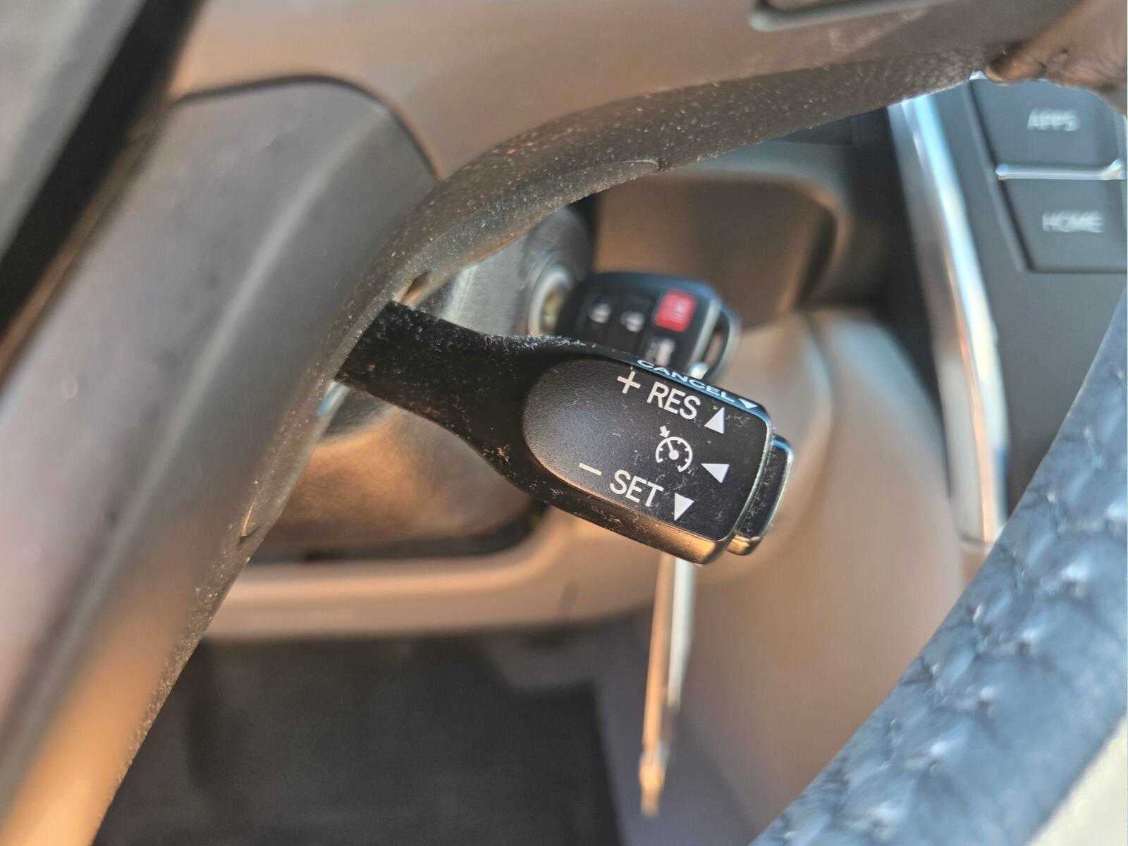2016 Toyota Camry XLE