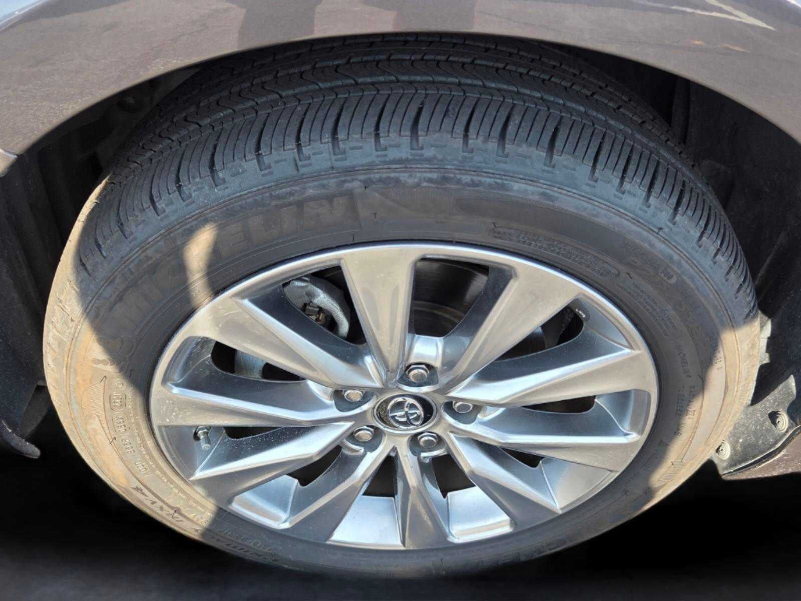 2016 Toyota Camry XLE