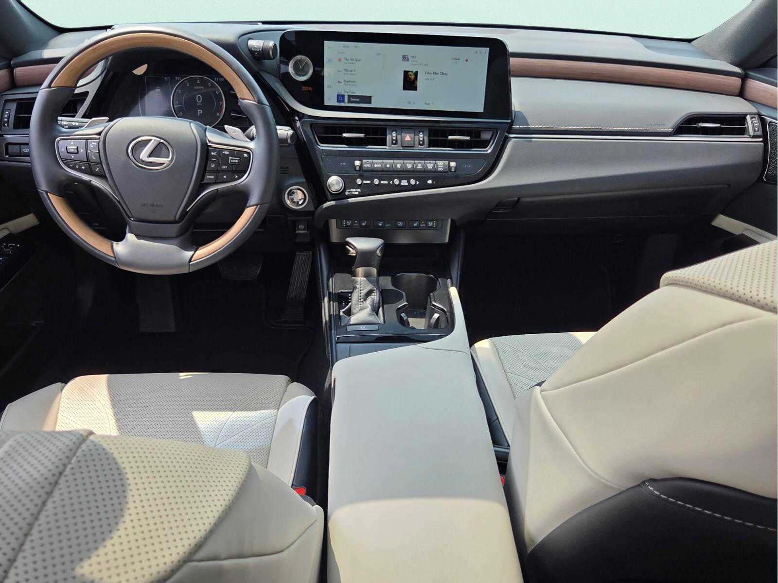2025 Lexus ES 350 Ultra Luxury