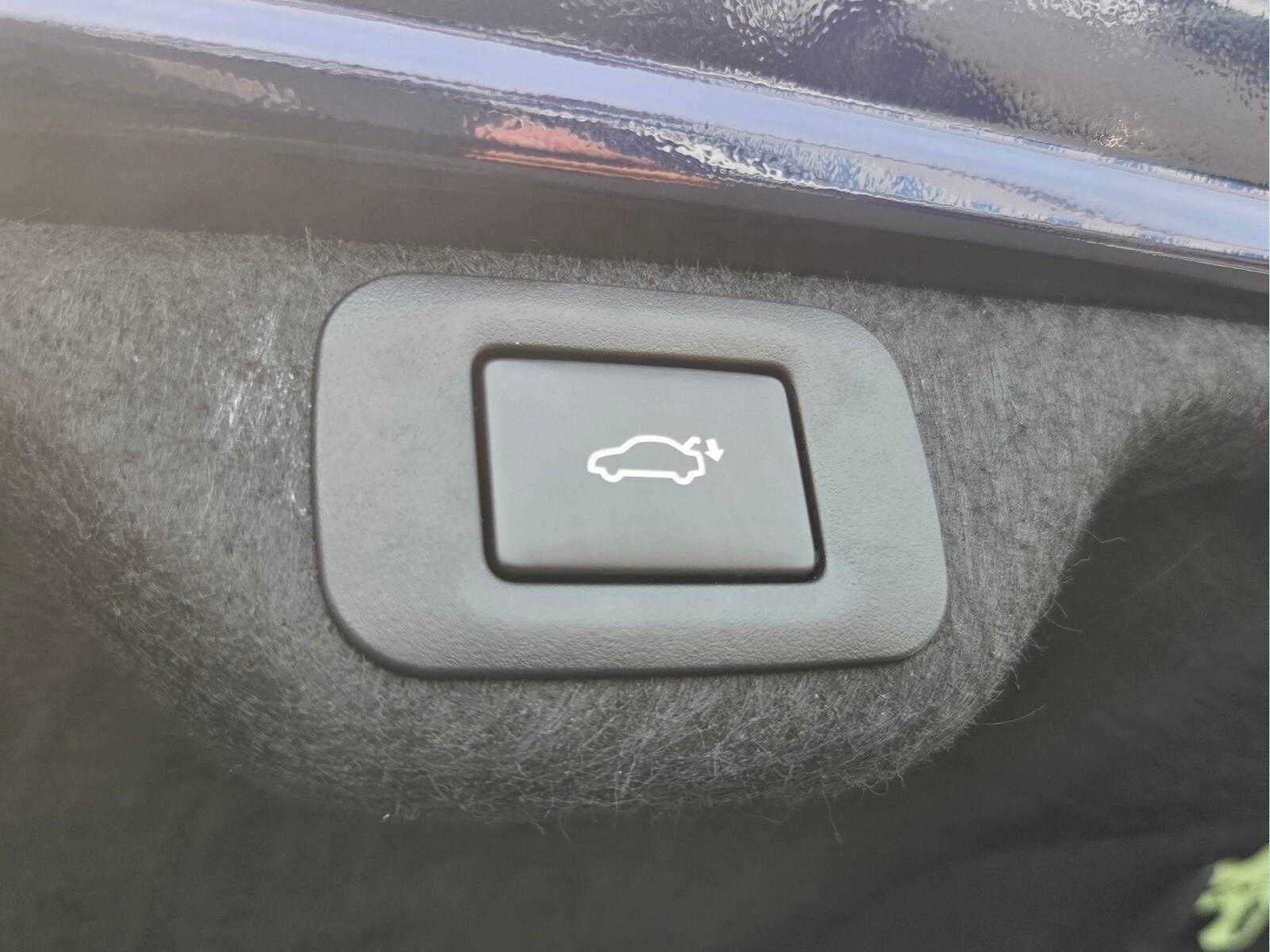 2025 Lexus ES 350 Ultra Luxury