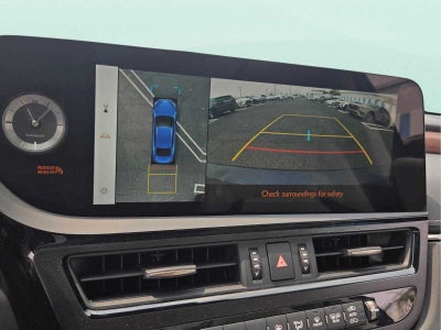 2025 Lexus ES 350 Ultra Luxury