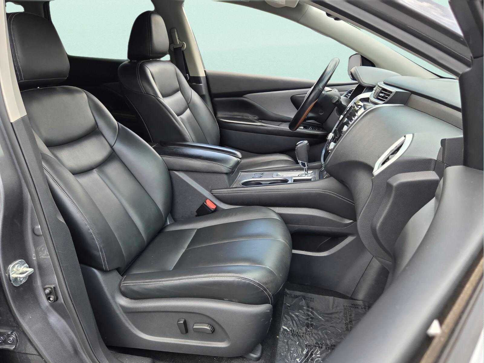 2023 Nissan Murano SV