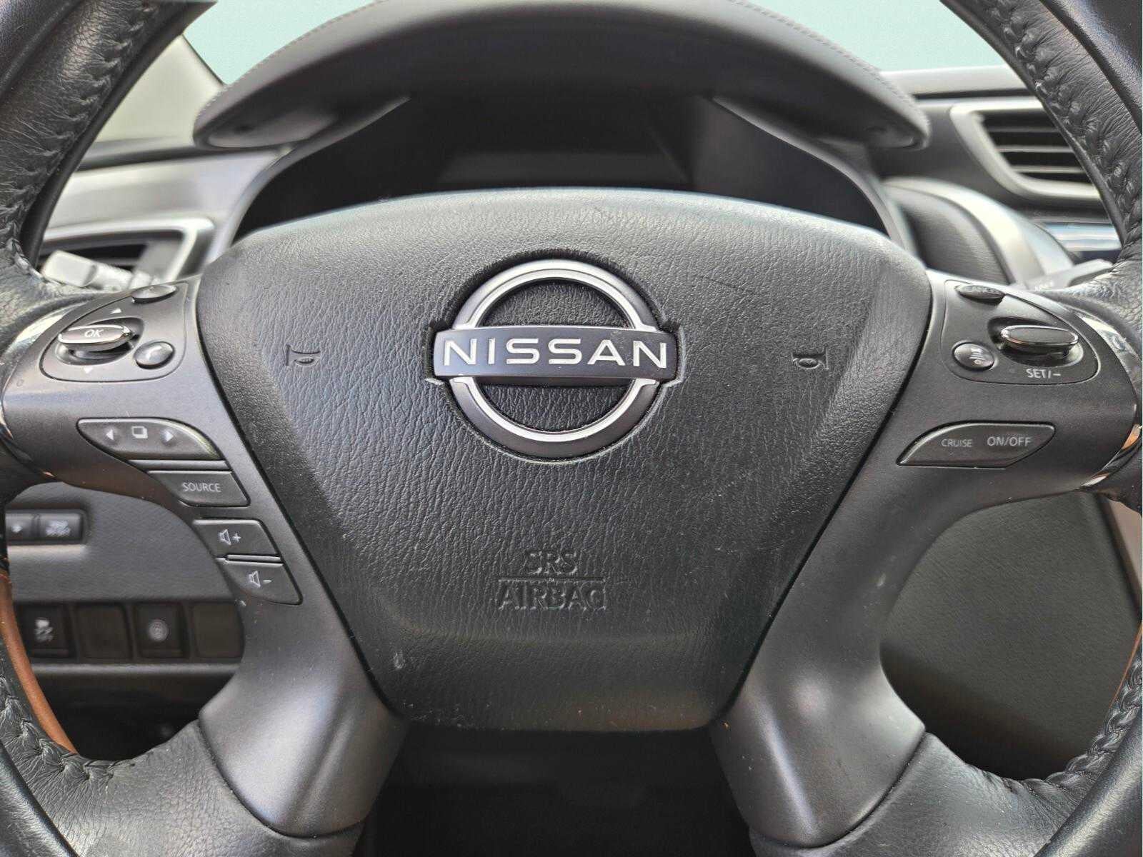 2023 Nissan Murano SV