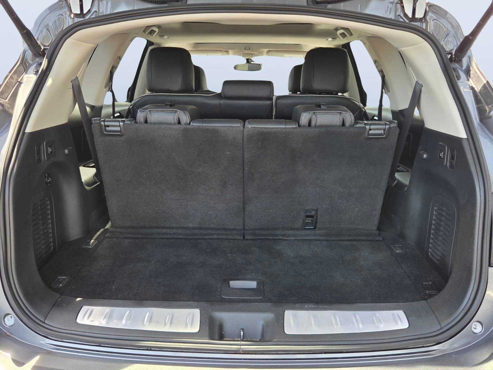 2020 INFINITI QX60 LUXE