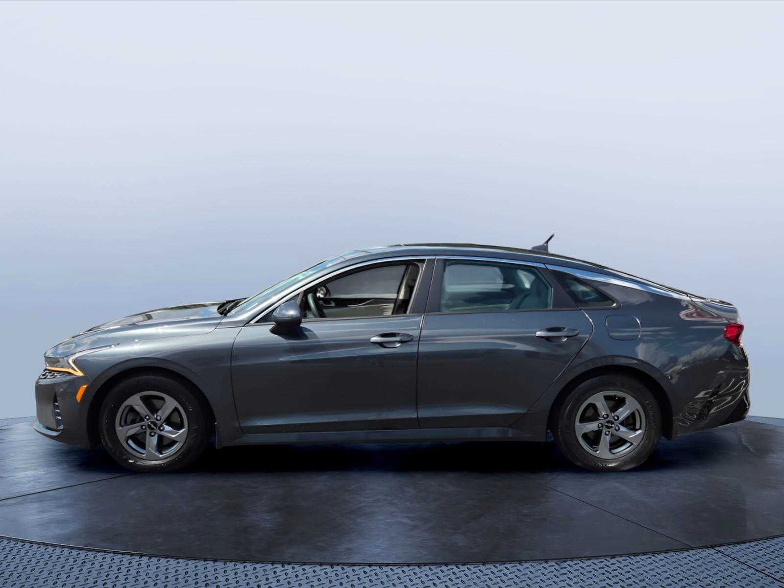 2022 Kia K5 LXS