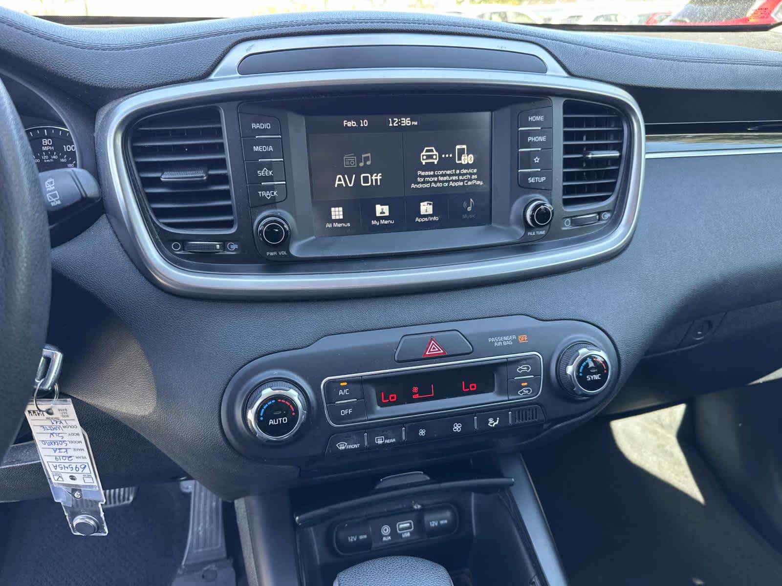 2019 Kia Sorento LX V6