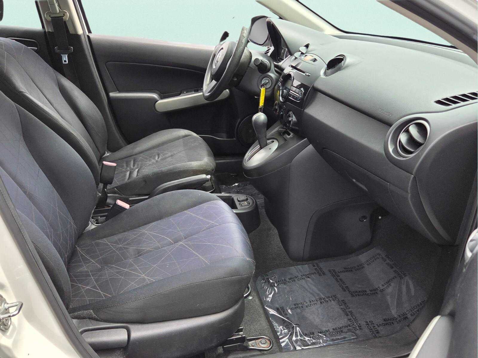 2014 Mazda MAZDA2 Sport