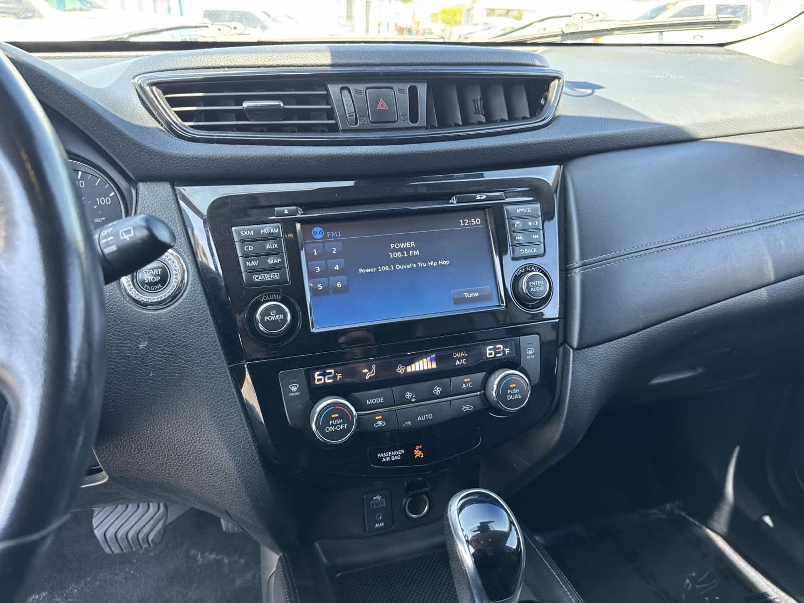 2017 Nissan Rogue SL
