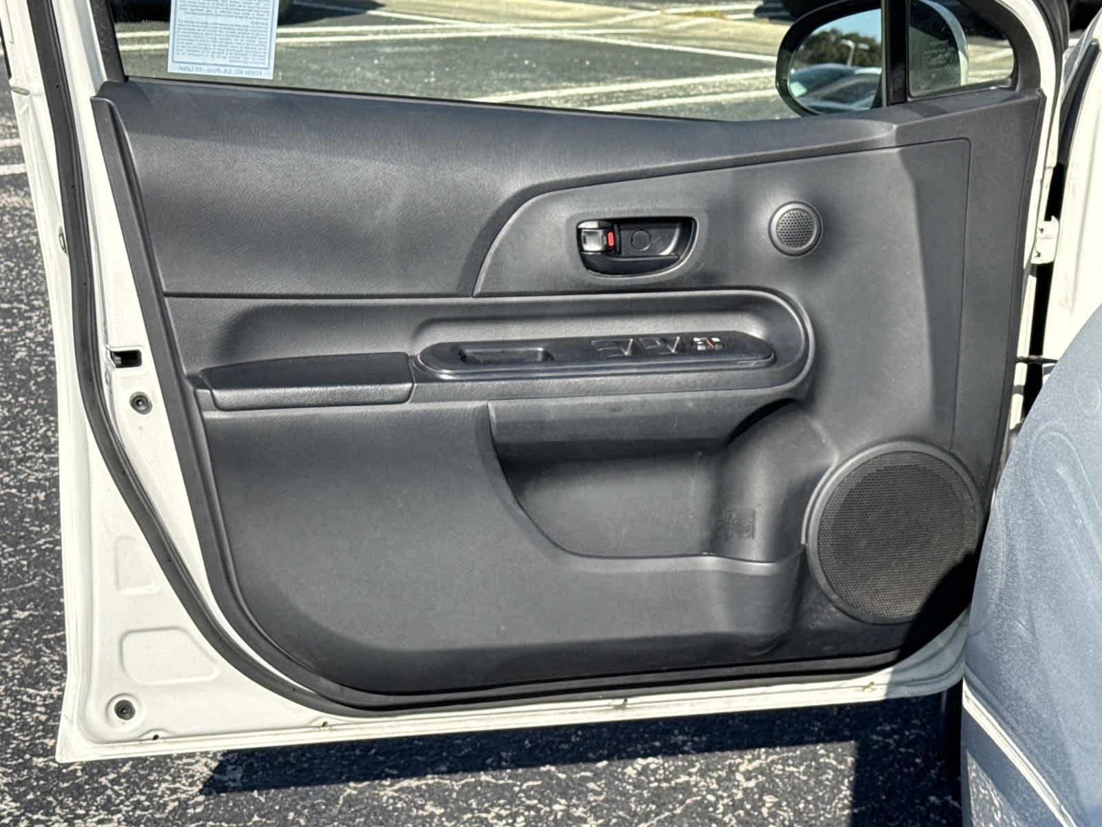 2015 Toyota Prius c Three