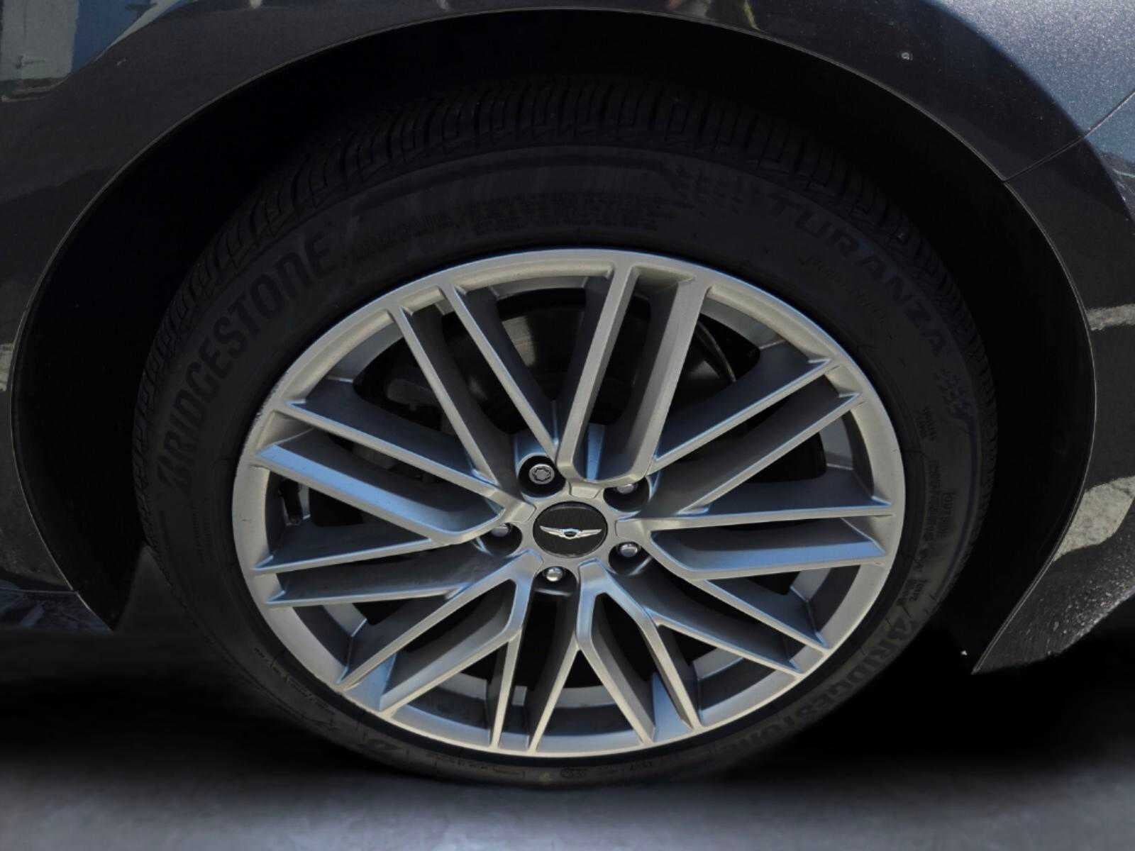 2021 Genesis G70 2.0T