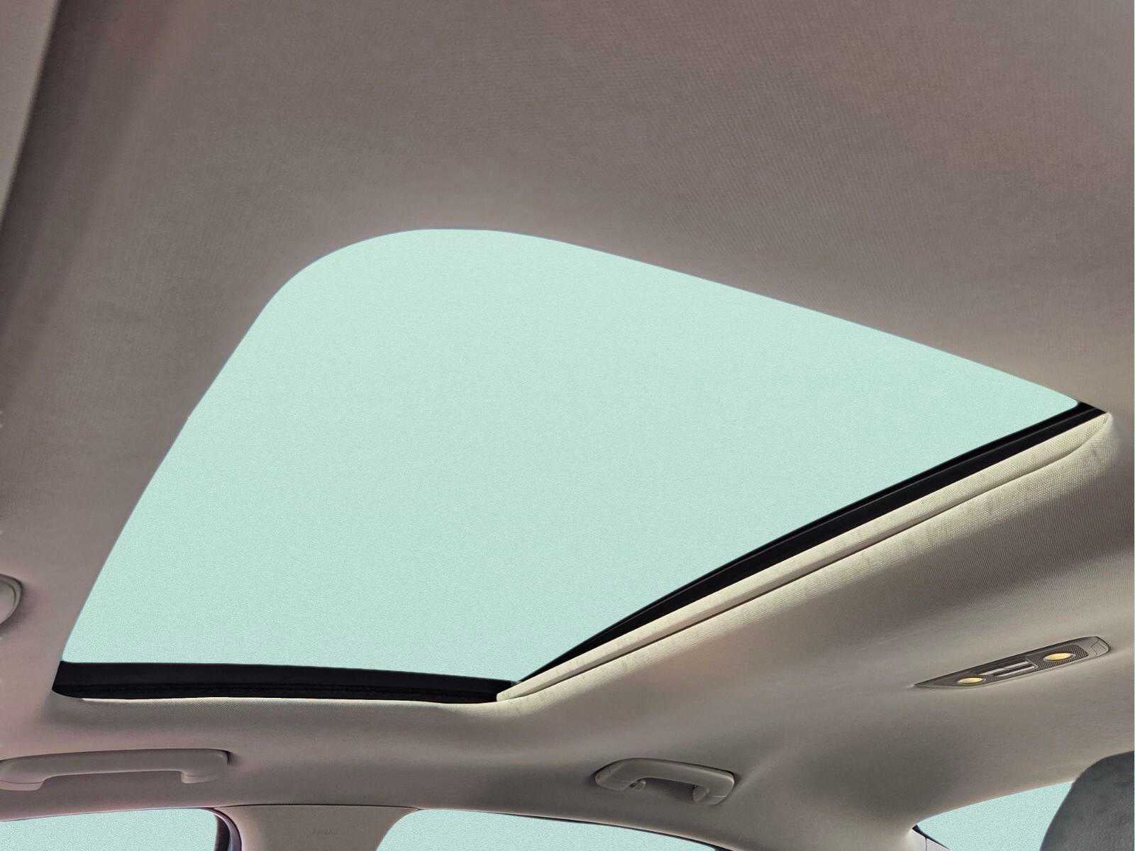 2021 Genesis G70 2.0T