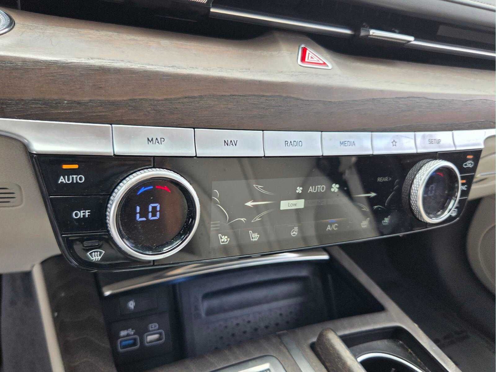 2022 Genesis G80 2.5T