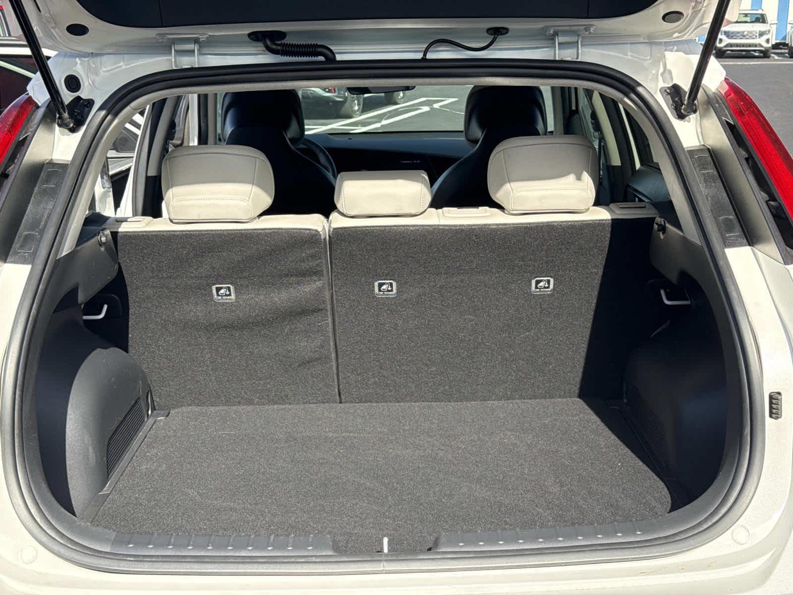 2023 Kia Niro EX
