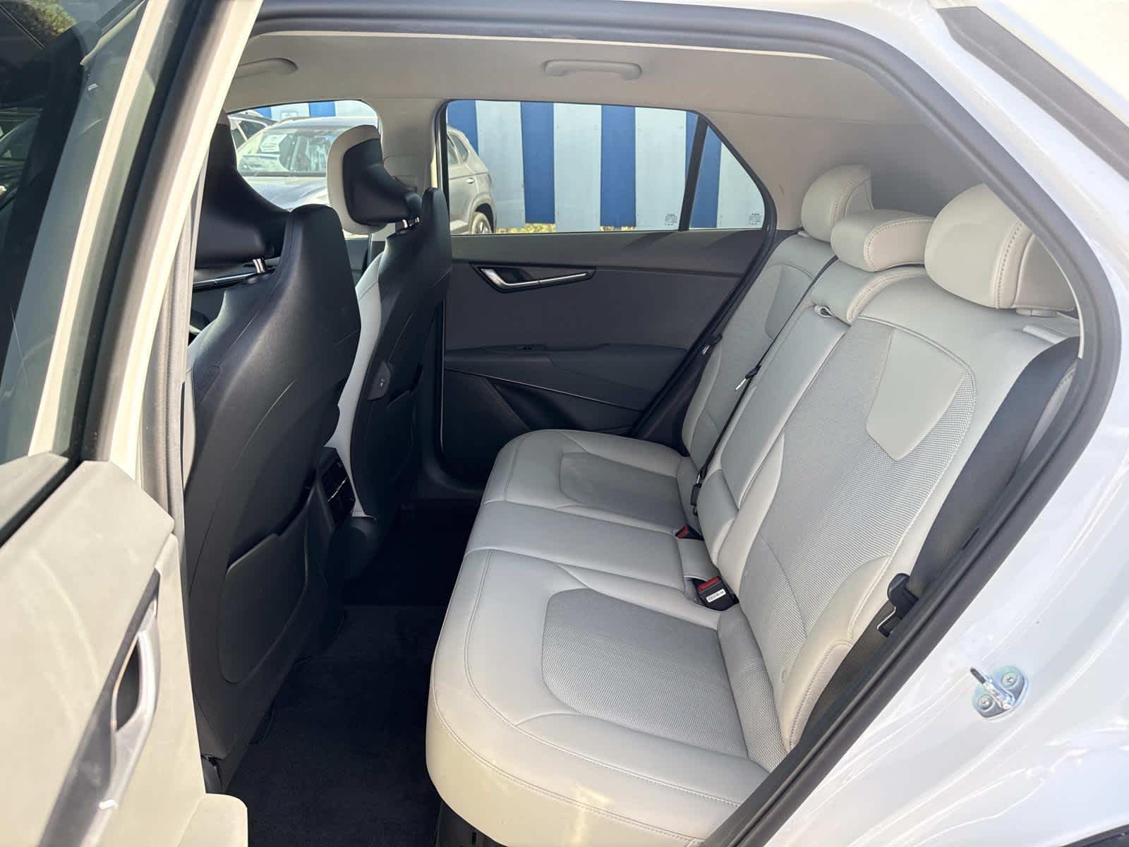 2023 Kia Niro EX