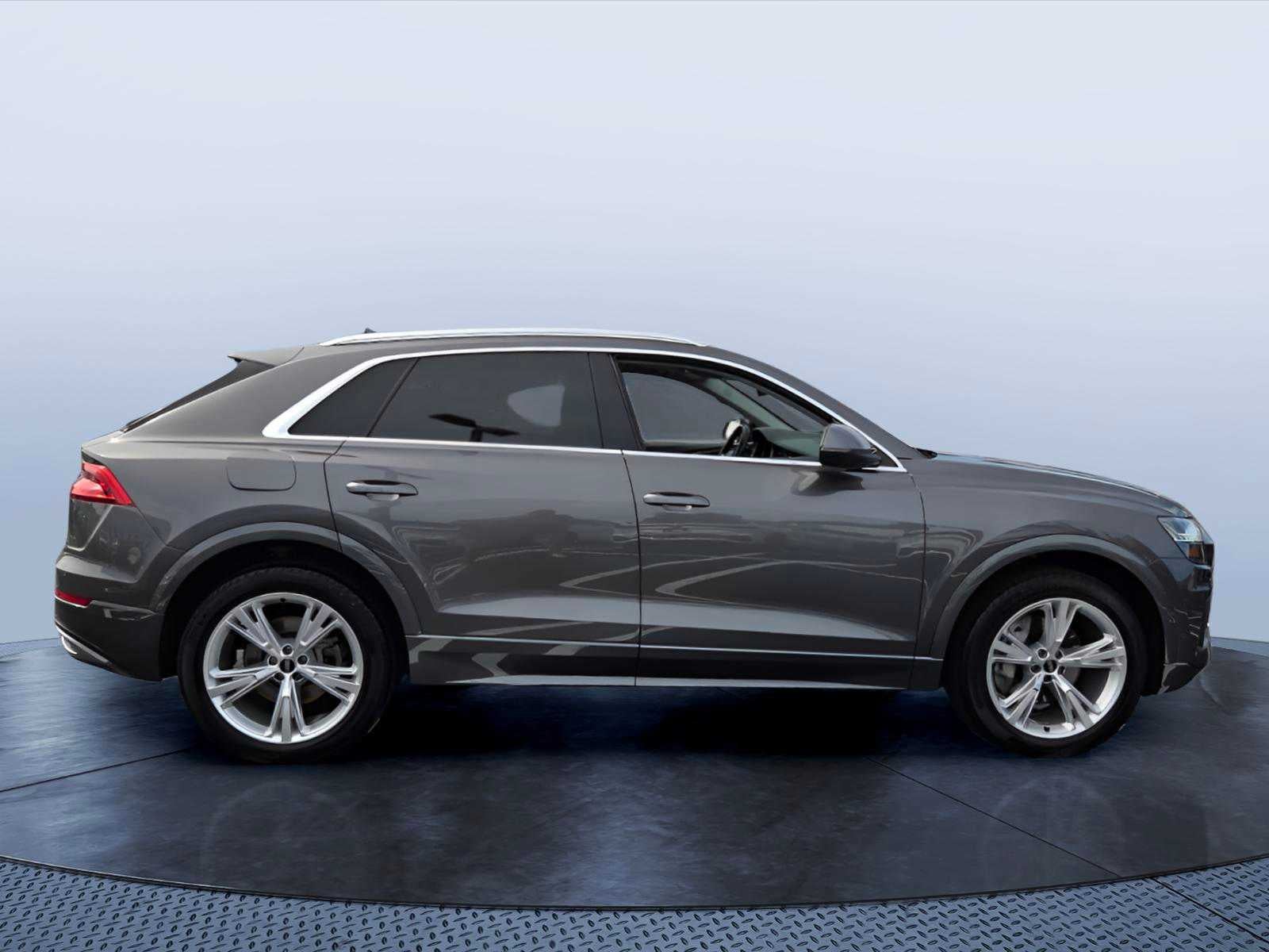 2021 Audi Q8 Premium Plus