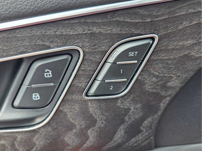 2021 Audi Q8 Premium Plus