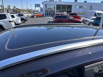 2025 Volkswagen Atlas Cross Sport 2.0T SE w/Technology