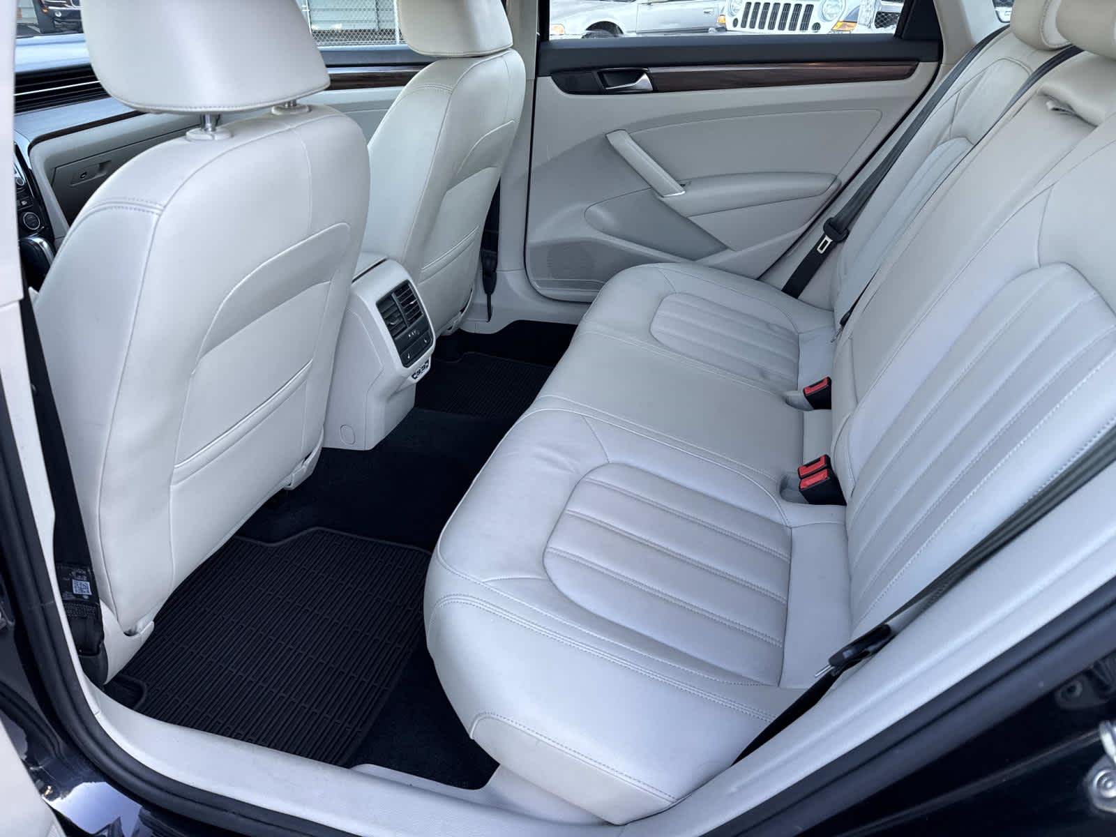 2020 Volkswagen Passat 2.0T SEL