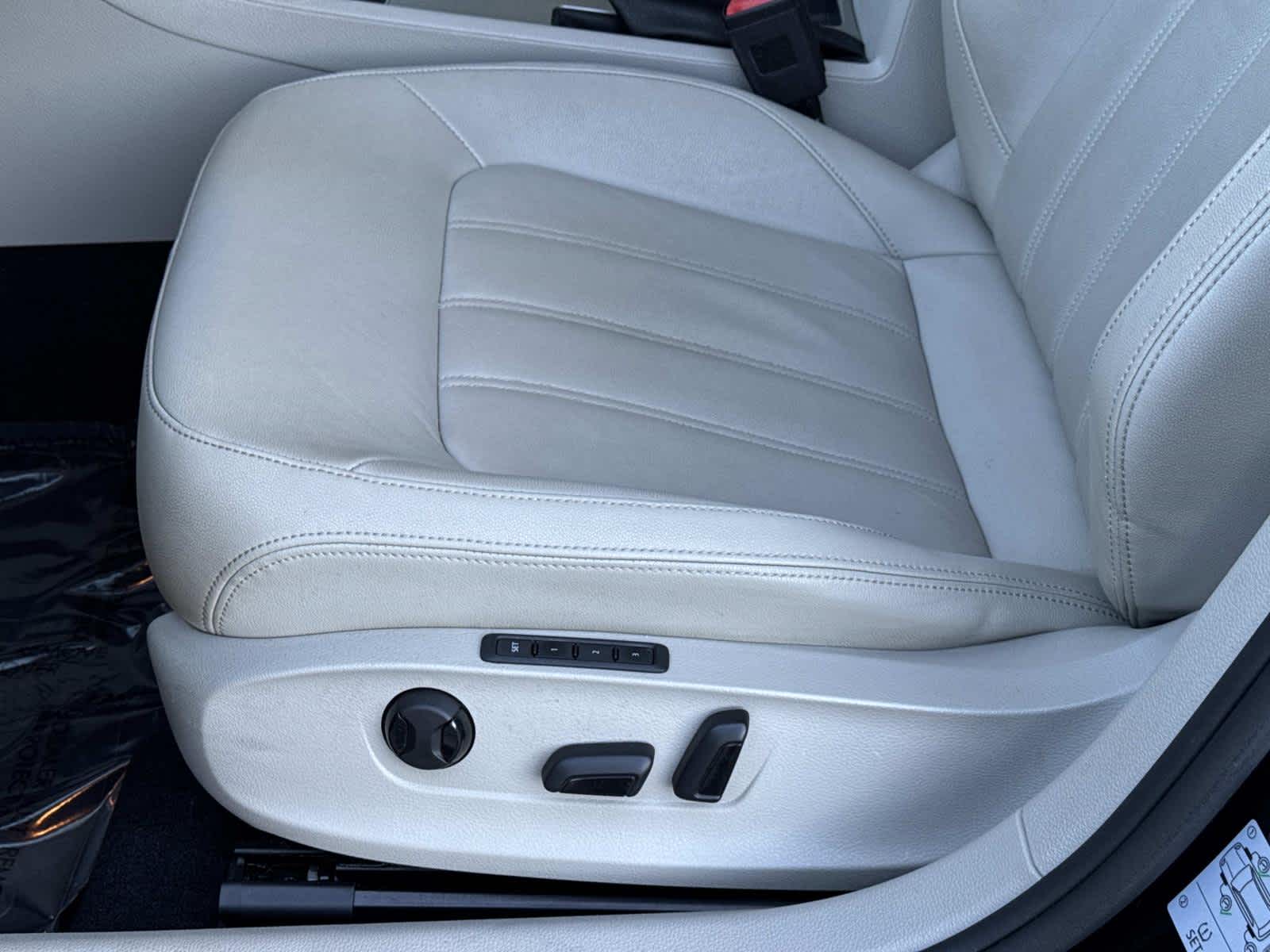 2020 Volkswagen Passat 2.0T SEL