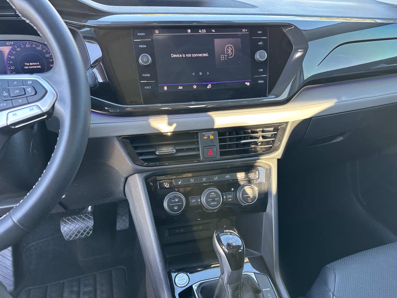 2022 Volkswagen Taos SEL