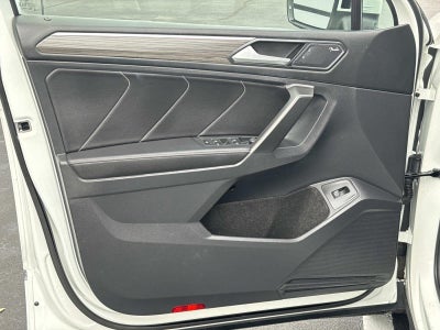 2023 Volkswagen Tiguan SEL R-Line