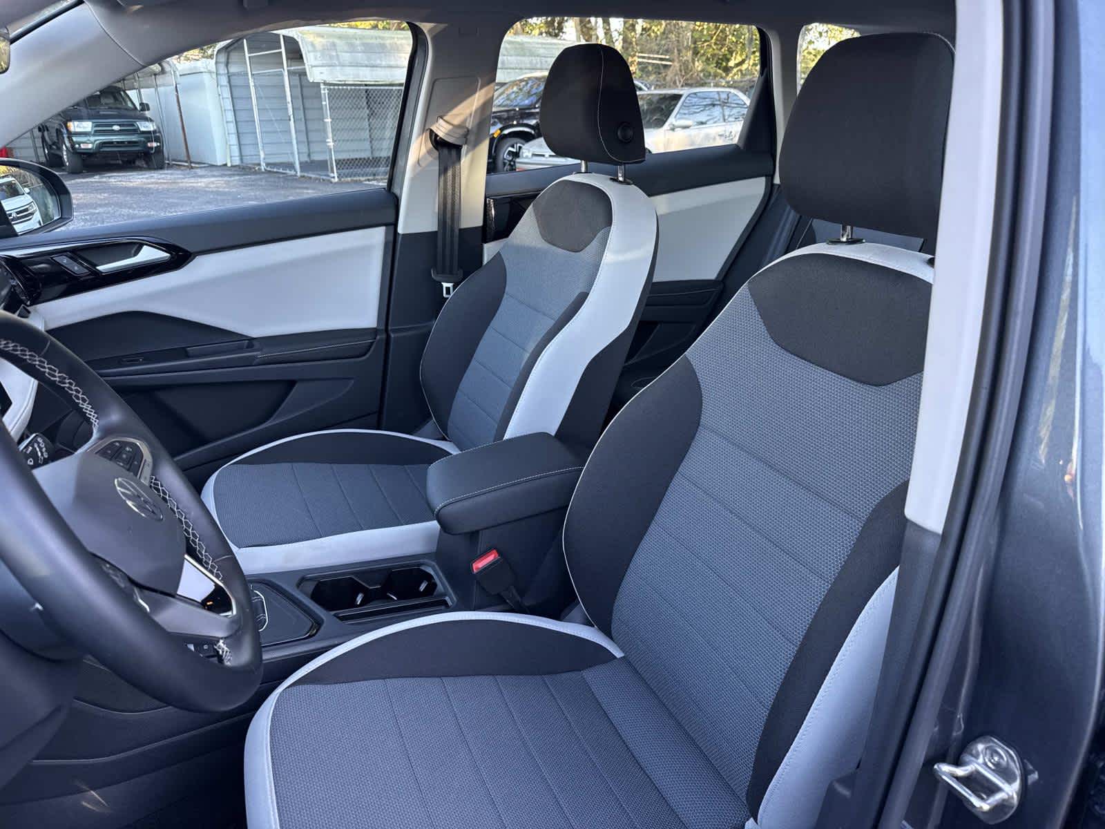 2025 Volkswagen Taos S