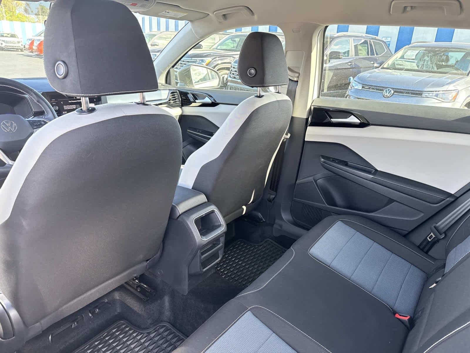 2025 Volkswagen Taos S