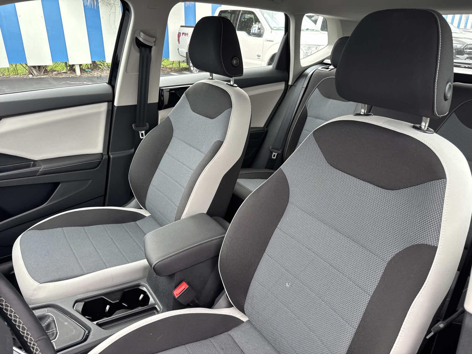 2025 Volkswagen Taos S