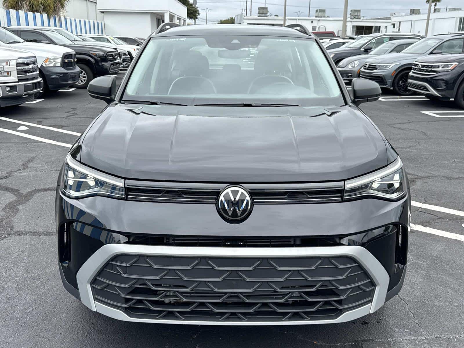 2025 Volkswagen Taos S