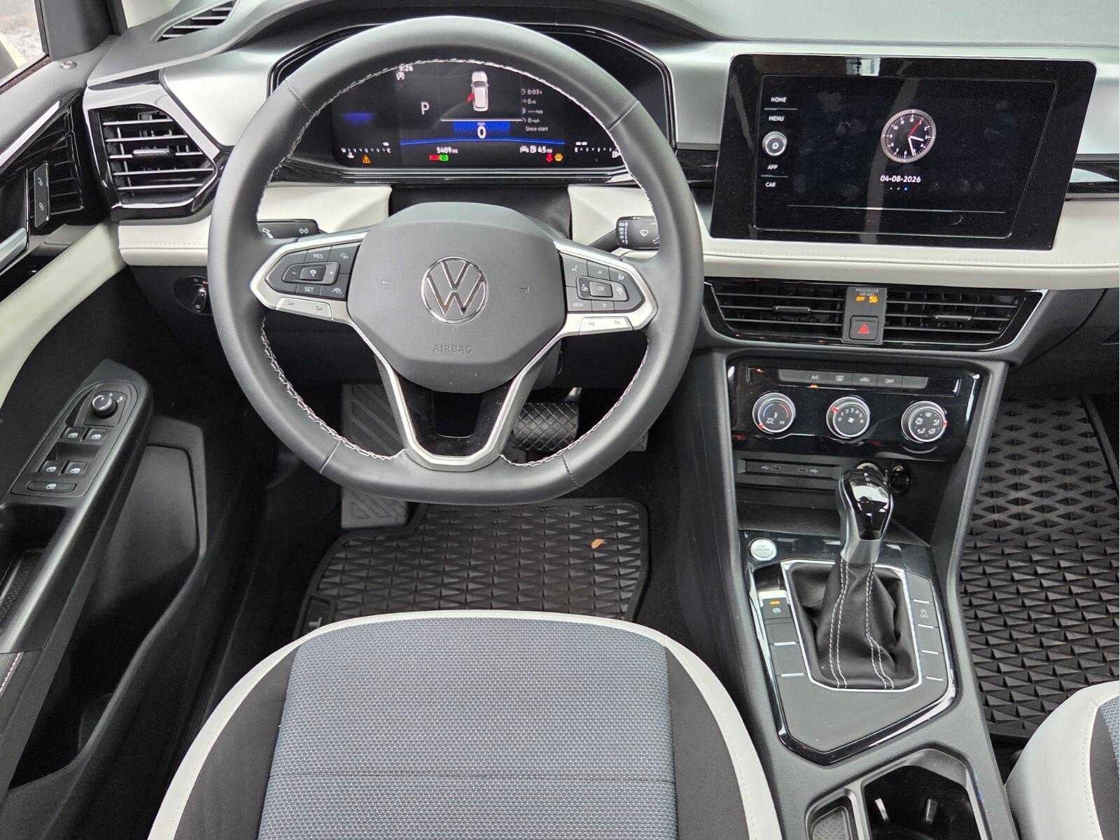 2025 Volkswagen Taos S