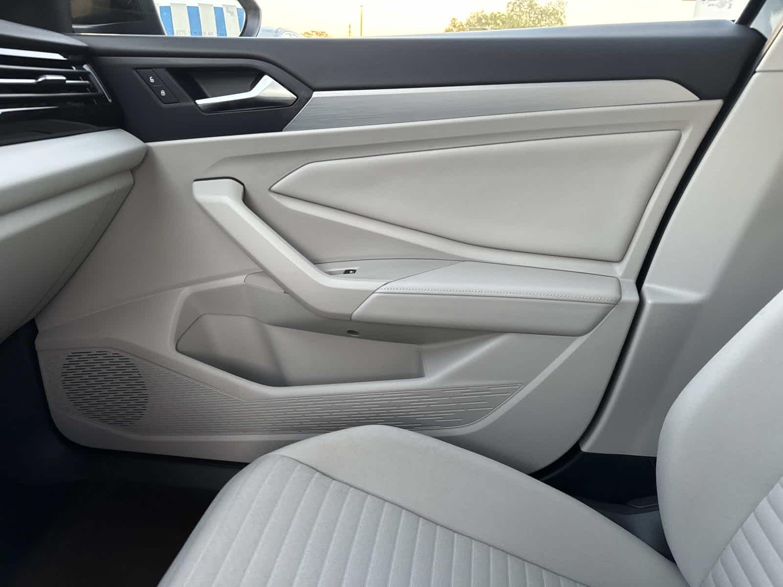 2025 Volkswagen Jetta S