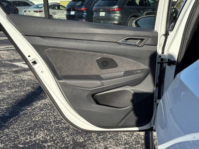 2024 Volkswagen Golf GTI SE